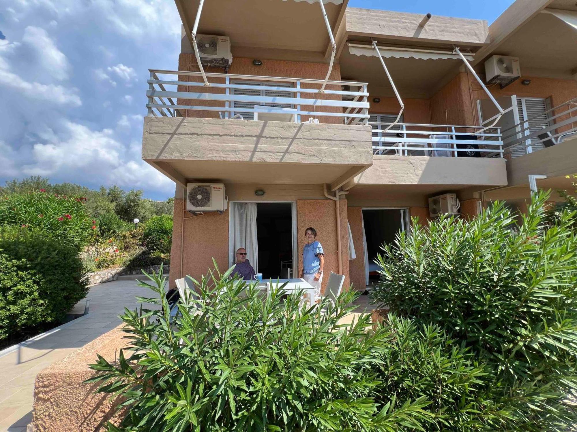 לאסי Galini Studios And Apartments מראה חיצוני תמונה